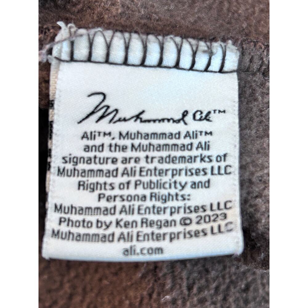 Shoe Palace x Muhammad Ali Cover Hoodie Logo Print "World‎ Champion" Size Large - Picture 9 of 11